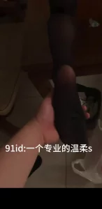 上个月给单男推的母狗，天天看他的反馈我都有点后悔了，完整版主页